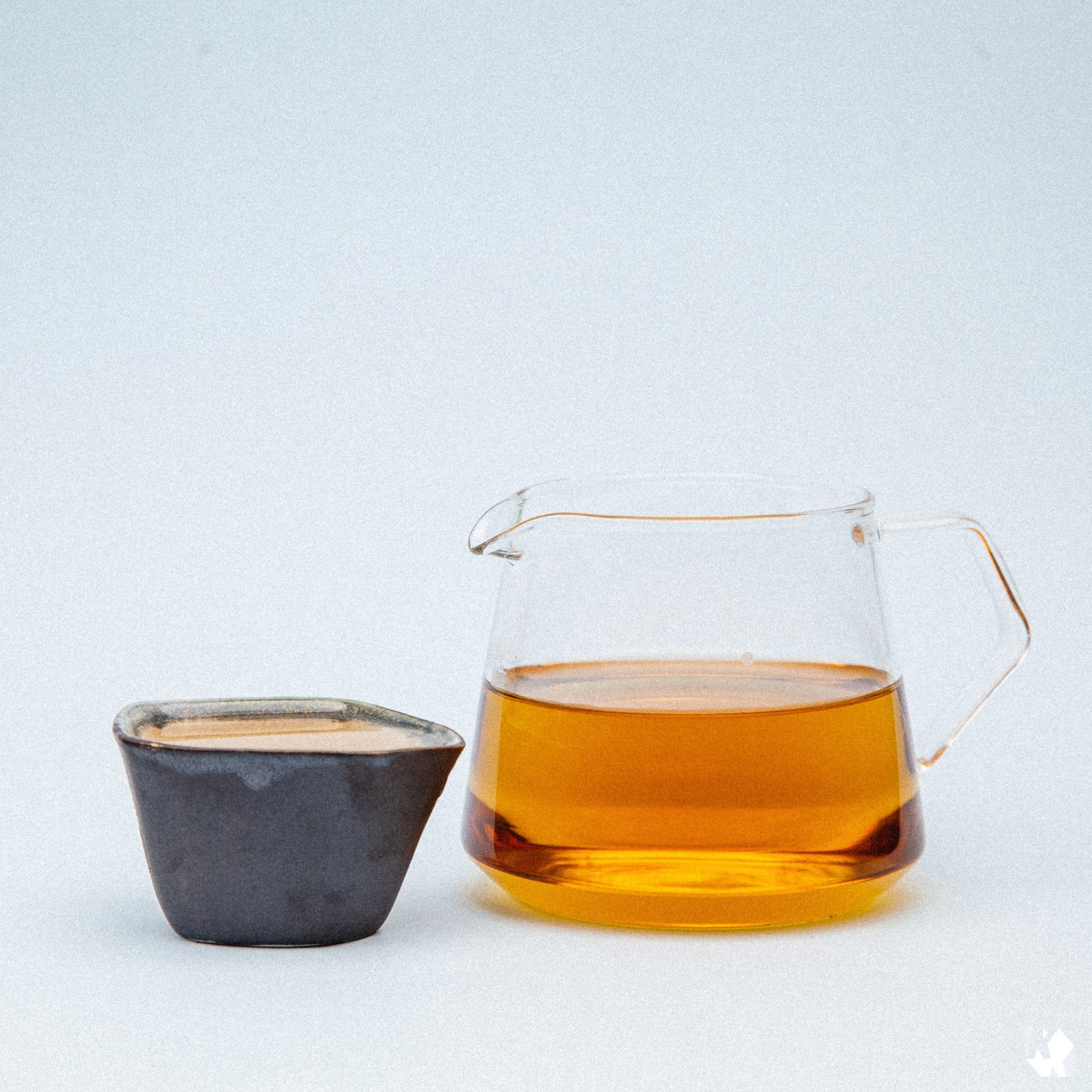 2014 'I CAN'T BELIEVE IT'S NOT HONEY' White Tea Tea KUURA 
